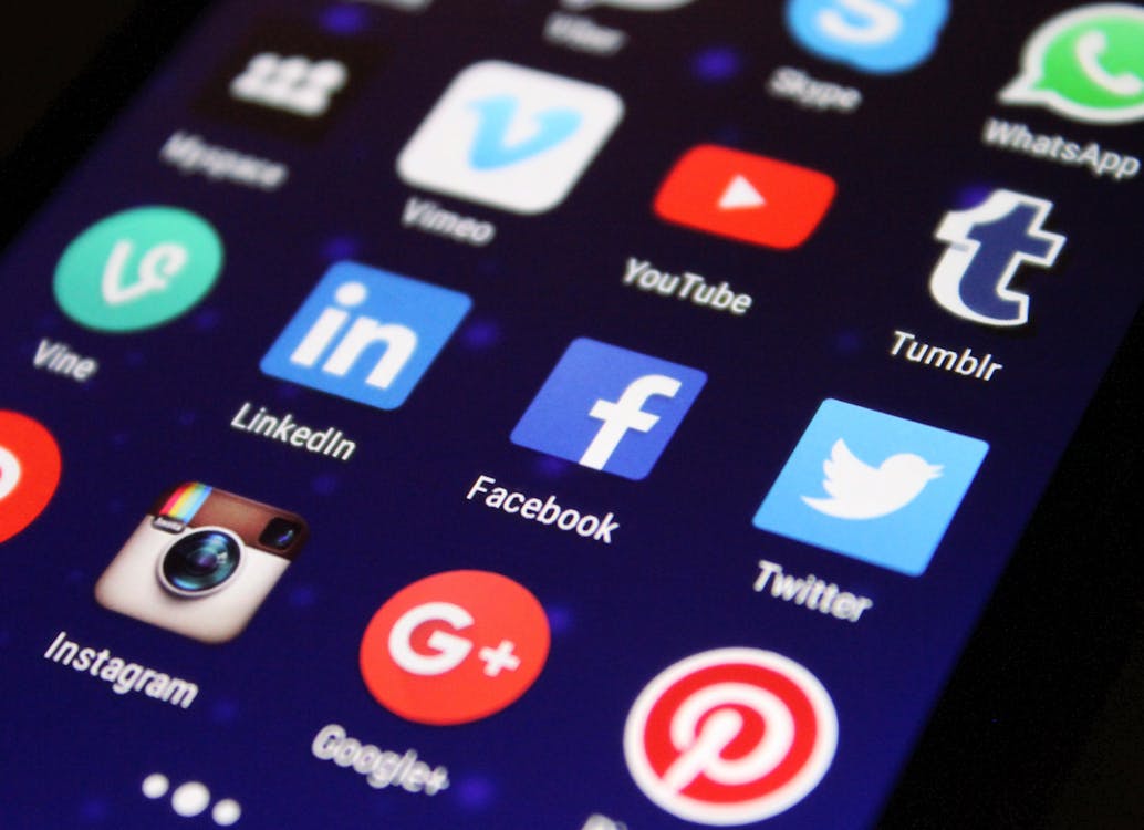 Social media advertising on smartphone